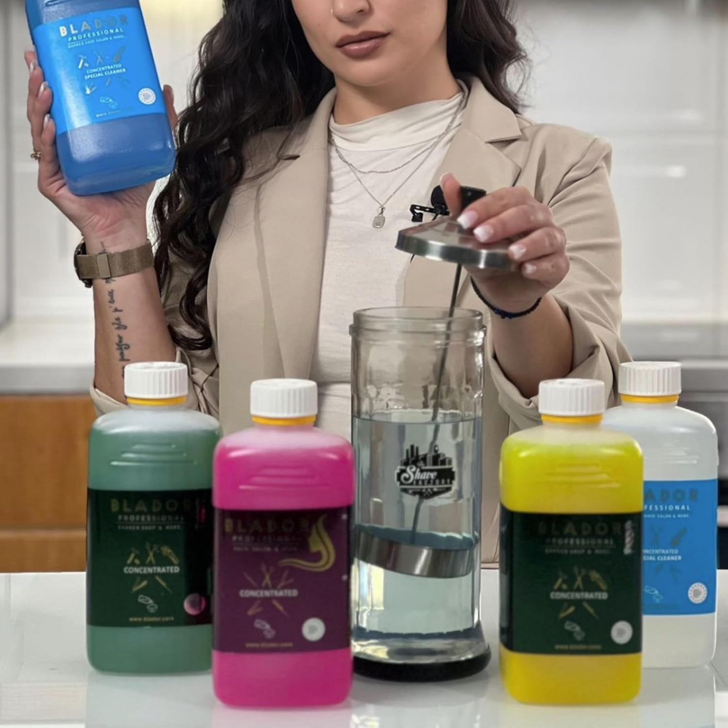 Blador Barber Shop & More, Blue Water, Barbicide 1000 ML