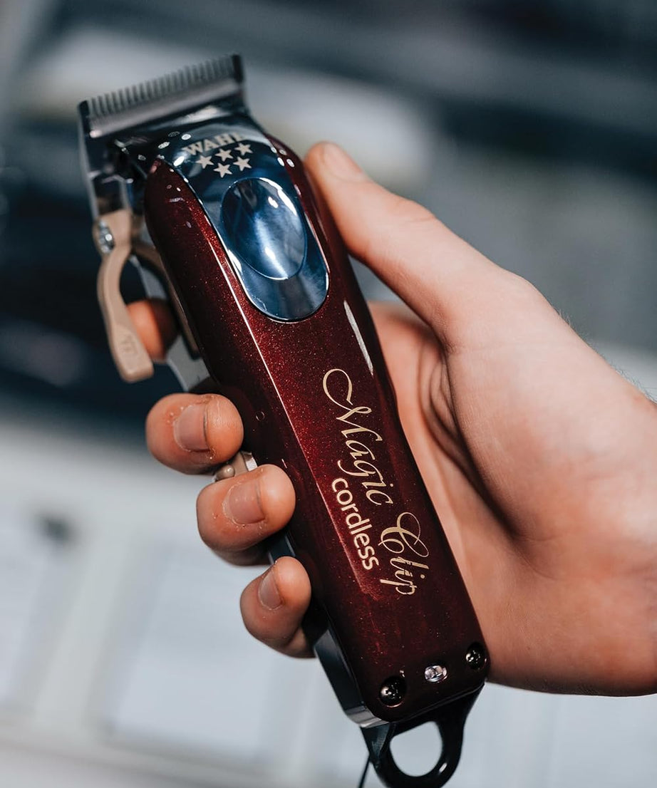 Wahl 5 Star Cordless Magic Clip, Professional Hair Clippers, Pro Haircutting Kit, Clippers for Blunt Cuts, Adjustable Taper Lever, Crunch Blade, Cordless, Lightweight, Barbers Supplies